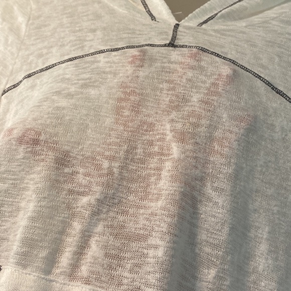 Maurice’s size M super lightweight hoodie. NWT white with gray stitching - Picture 2 of 3